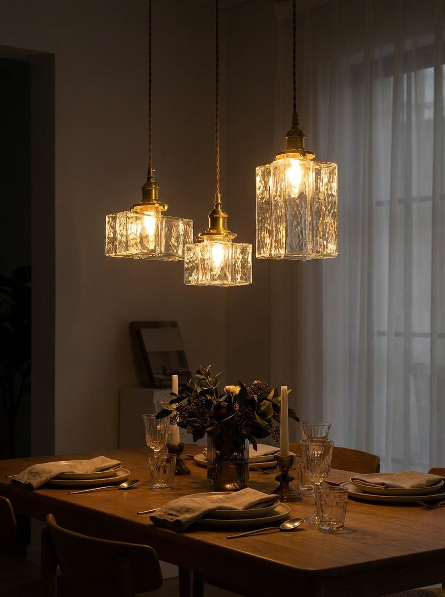 Vintage Hanglamp met Gegolfd Glas & IJzeren Armatuur - Vierkant/Rechthoekig - Scandinavisch Design voor Woonkamer