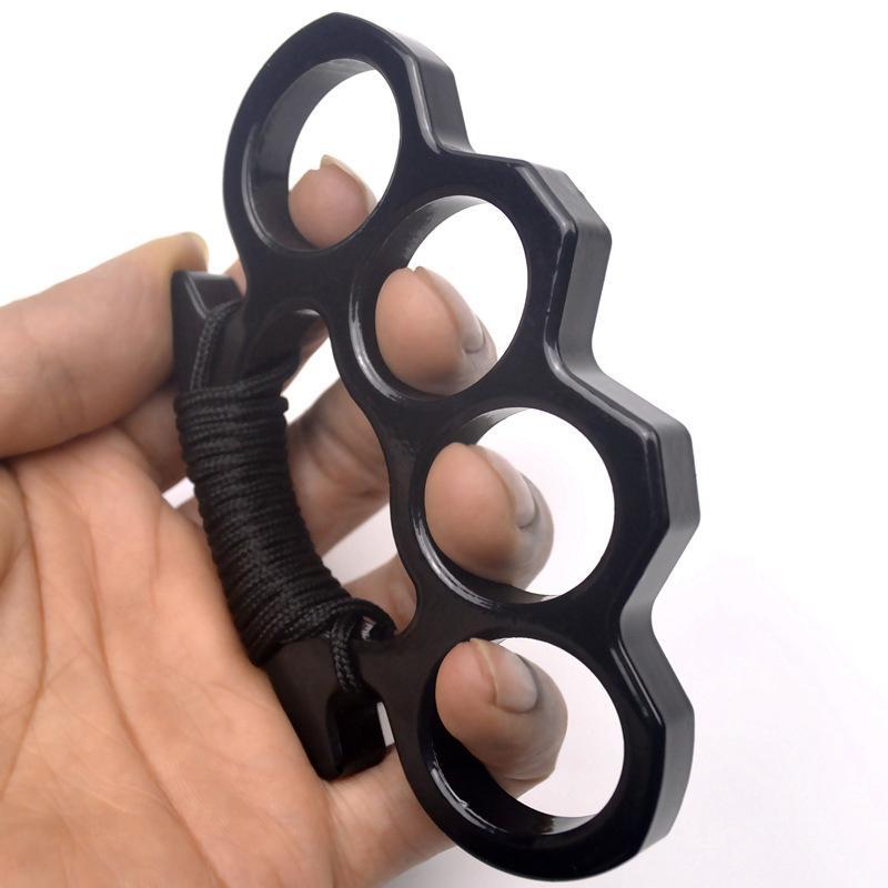 Compacte Zelfverdedigingsring van Metaal voor Noodsituaties Persoonlijke Veiligheid Zwart Zilver Vuistwapen