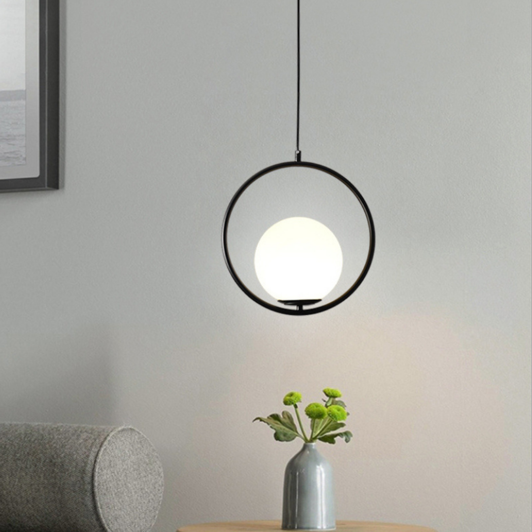 Scandinavische Hanglamp Mia met Gouden Armatuur en Glazen Kap - Moderne Plafondverlichting voor Eetkamer, Slaapkamer en Woonkamer
