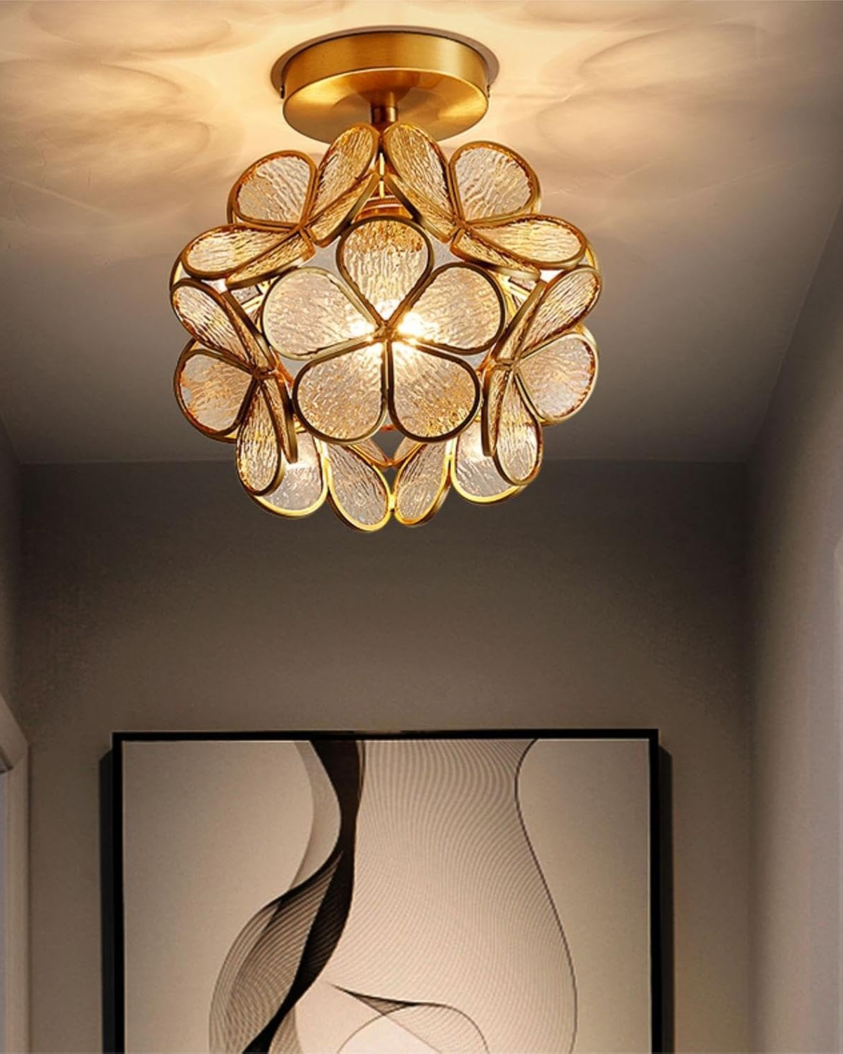 Moderne plafondlamp met bloemdesign in acryl en goudkleurig ijzer - luxe LED designlamp 20 cm