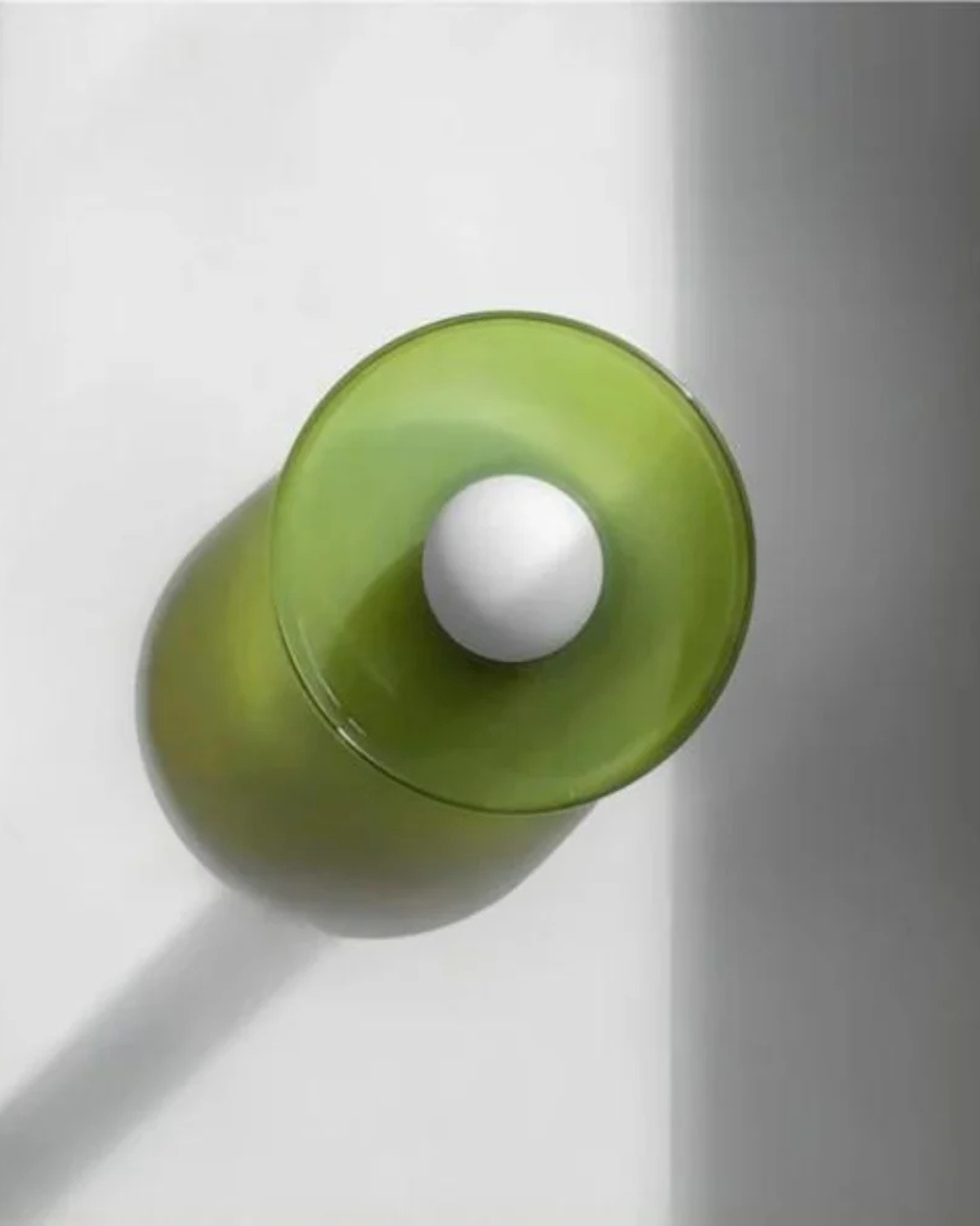 Moderne ronde plafondlamp van glas en ijzer - minimalistische designlamp voor woonkamer en slaapkamer met warme lichtkleur