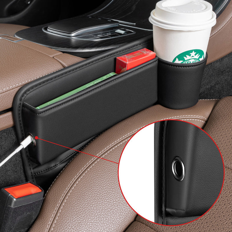 Autostoel Organizer Leer - Opbergvak voor Tussen Stoelen - Zwart Beige Rood Bruin - Met Oplaadpoort en Bekerhouder