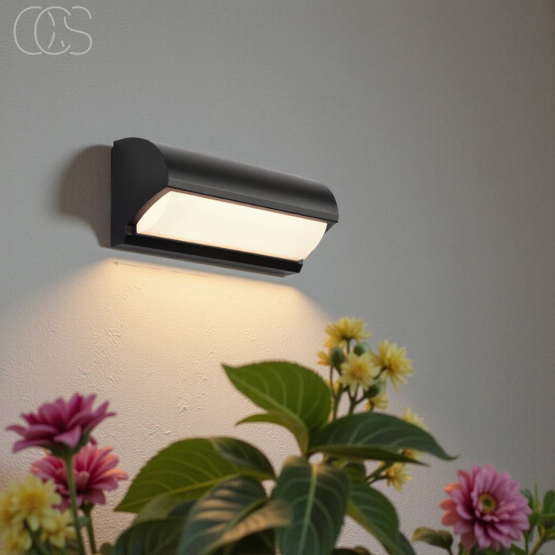 LED Buitenwandlamp Zwart IP65 Waterdicht 20W 960 Lumen Warm Wit 3000K Modern Design Tuinverlichting Gevel