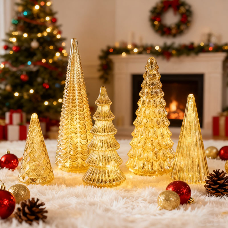 Verlichte Kerstbomen Set 5 Stuks LED Warm Wit Timer Glazen Look Feestelijke Kerstdecoratie Goud Zilver Sfeer