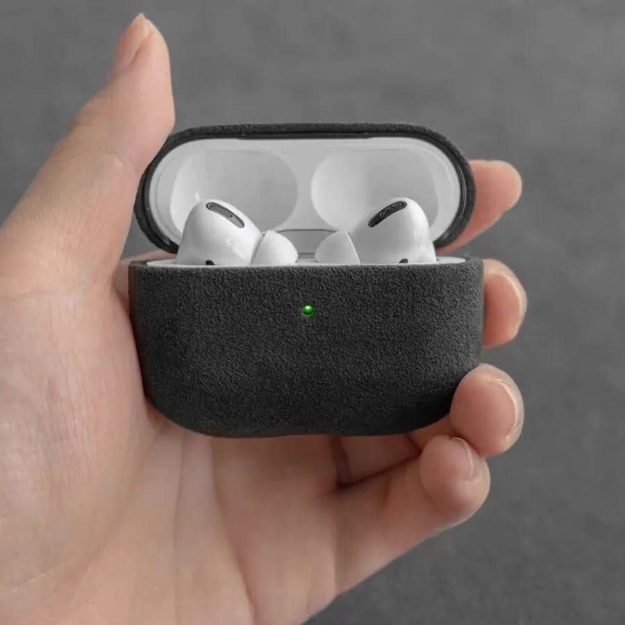 Premium Alcantara AirPods Hoesje met Draadloos Opladen Krasbestendig Stofdicht Beschermhoes voor Apple