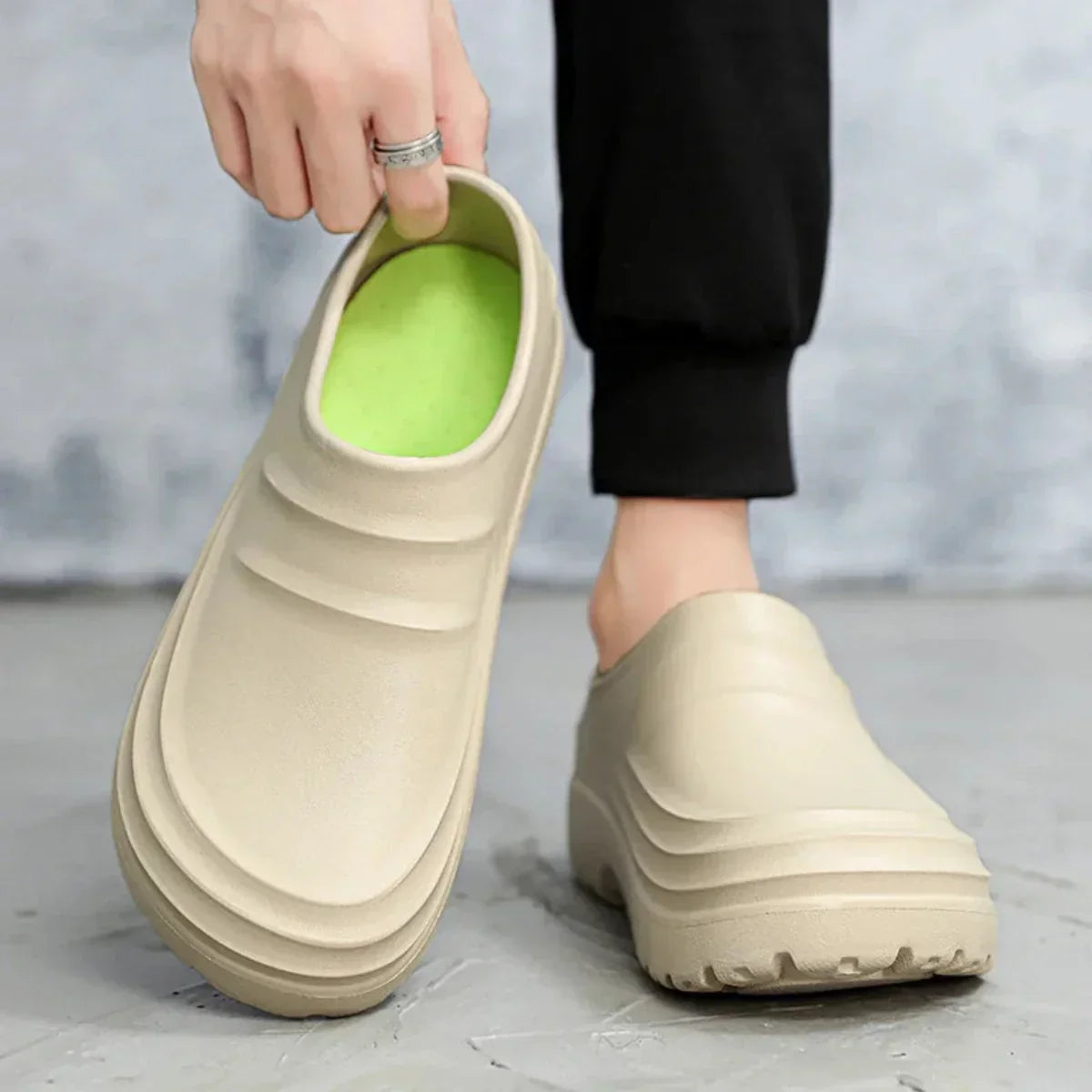 Waterdichte Orthopedische Clogs met Geldemping voor Werk Zorg en Horeca Comfortabele Antislip Werkschoenen