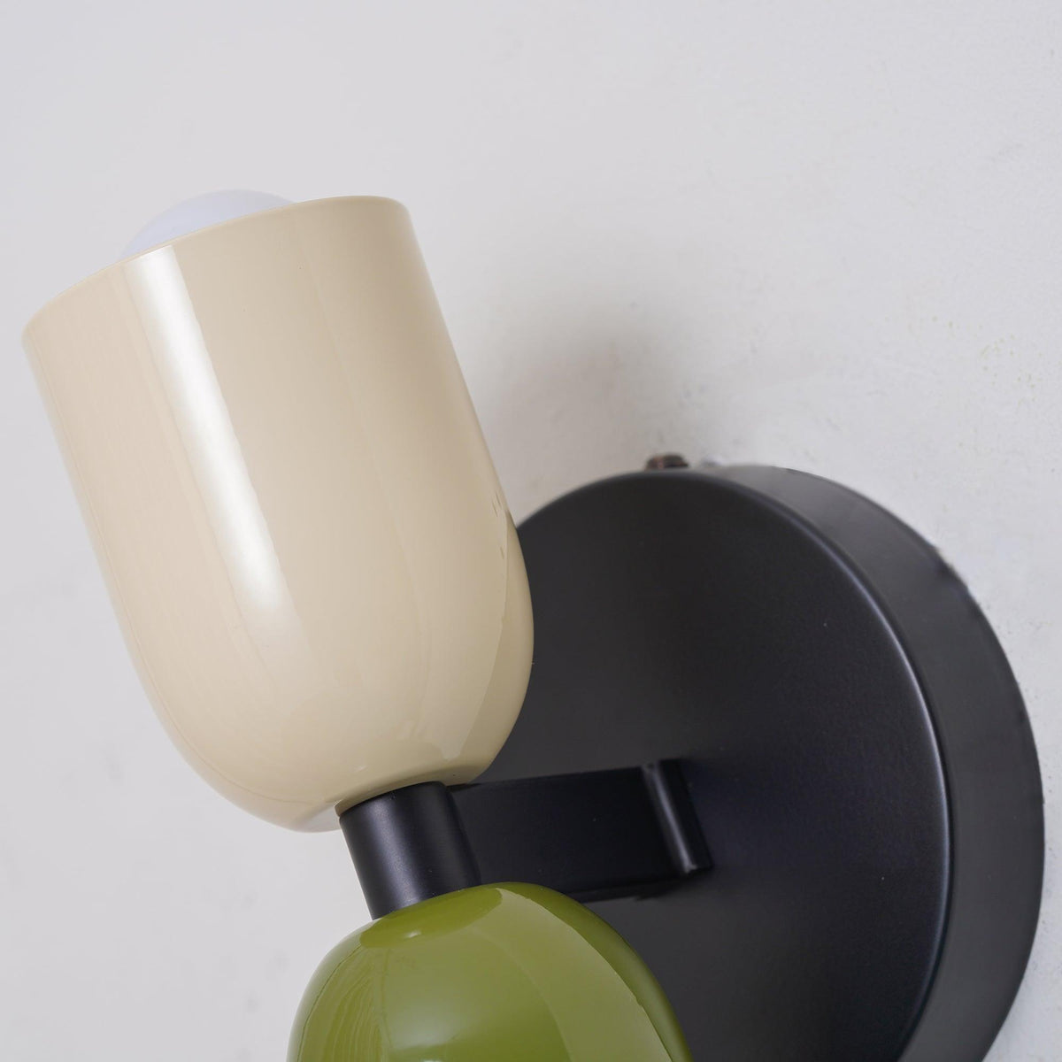 Dubbele Wandlamp met Stekker Lichtrichting Boven en Beneden Metalen Armatuur Gekleurde Kap E26 / E27 Fitting