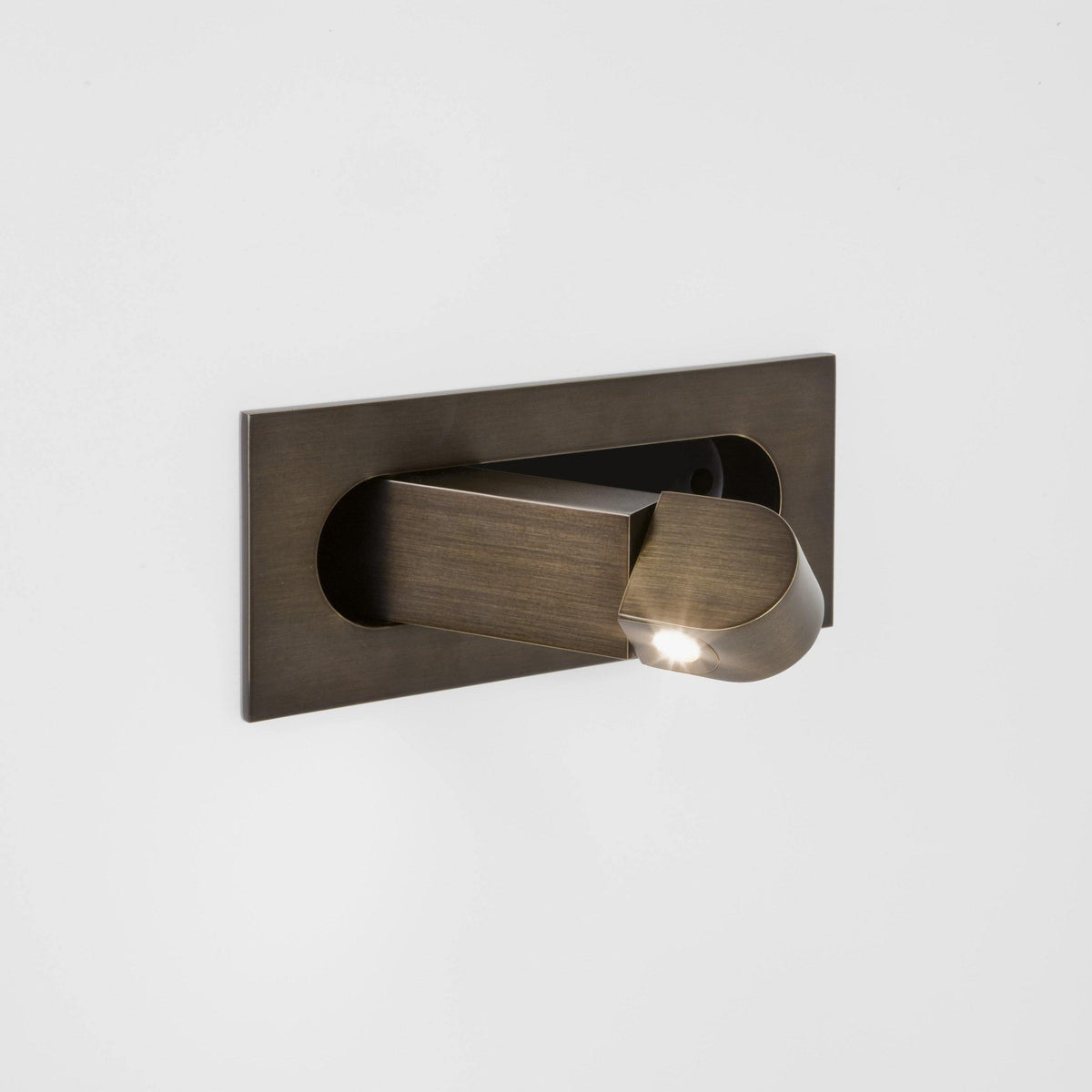 LED wandlamp met verborgen schakelaar - druk in, druk uit - verstelbare kop voor leeslicht naast bed
