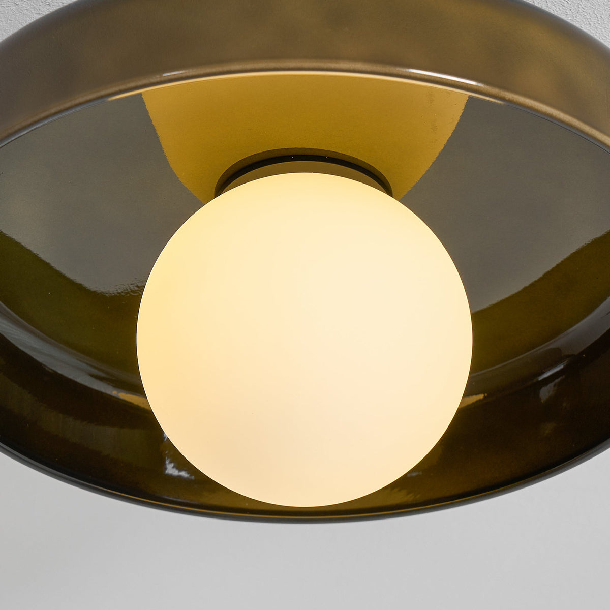 Disc Orb Plafondlamp - Moderne Glazen Lampenkap Rond Scandinavisch Design Messing Basis 3 Lichtpunten Warm Licht Woonkamer Slaapkamer Eetkamer