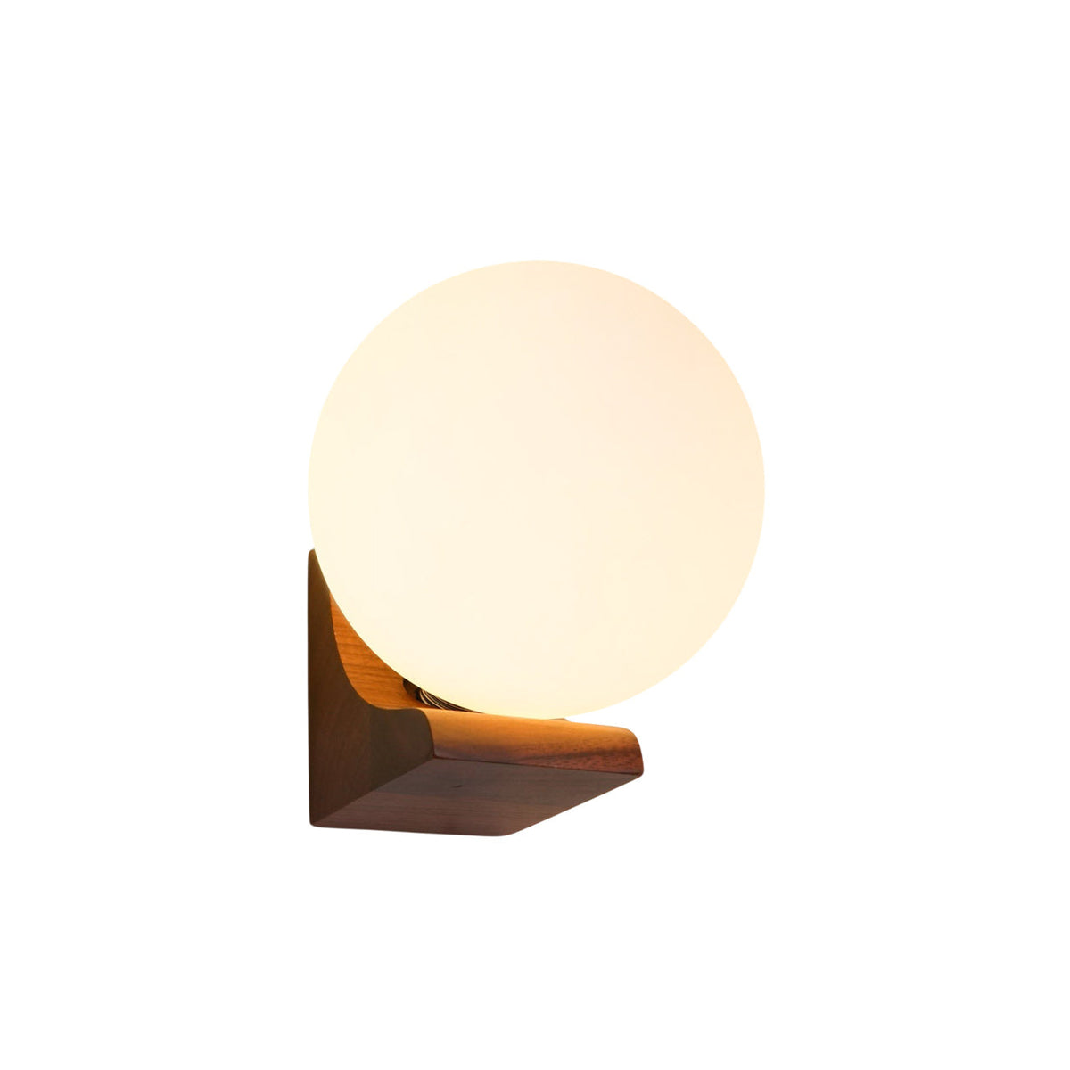Wandlamp met Glazen Bol en Houten Beugel - Walnoot of Essenhout - Modern Landelijke Stijl