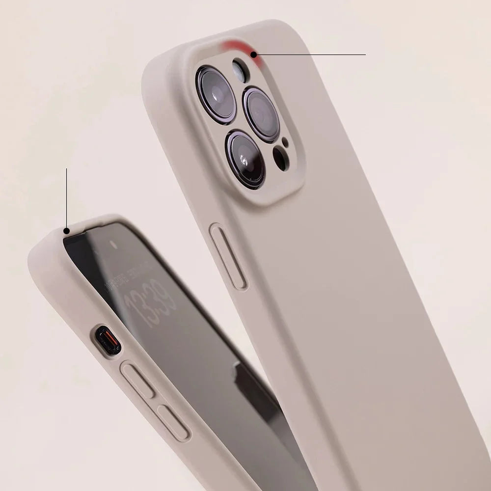 Zacht Siliconen iPhone Hoesje met Verhoogde Rand Camera Bescherming 14 15 16 17 Minimalistische Stijl