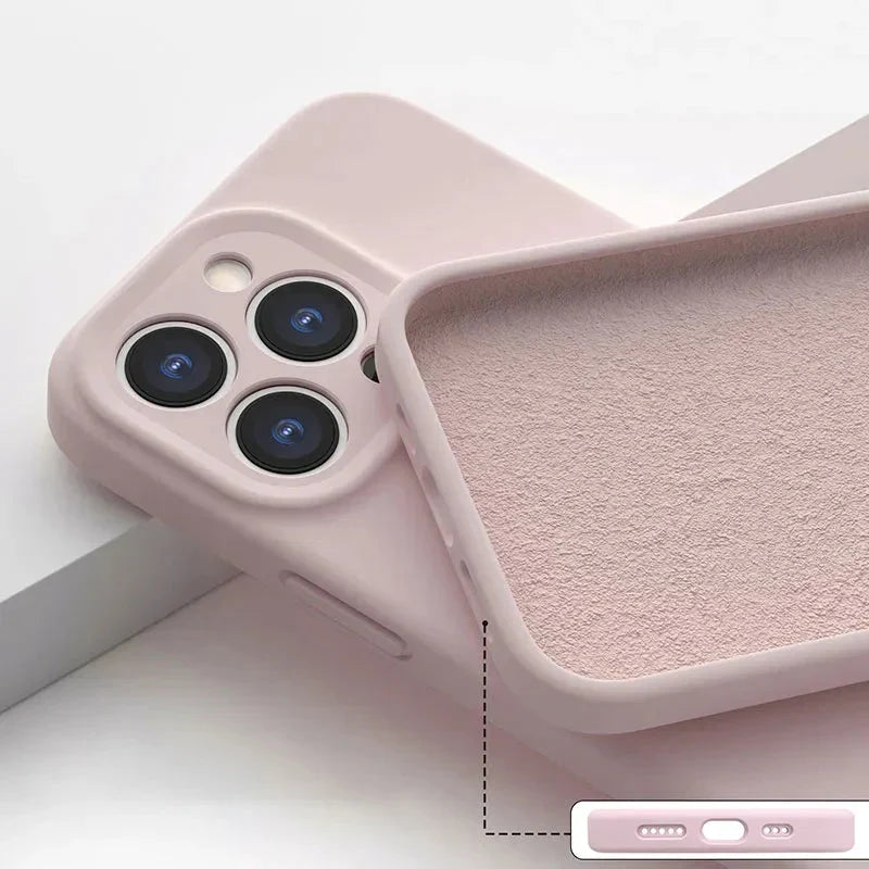 Zacht Siliconen iPhone Hoesje met Verhoogde Rand Camera Bescherming 14 15 16 17 Minimalistische Stijl