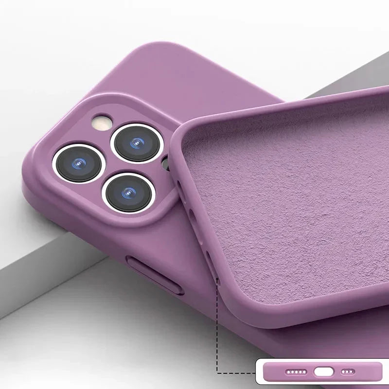 Zacht Siliconen iPhone Hoesje met Verhoogde Rand Camera Bescherming 14 15 16 17 Minimalistische Stijl