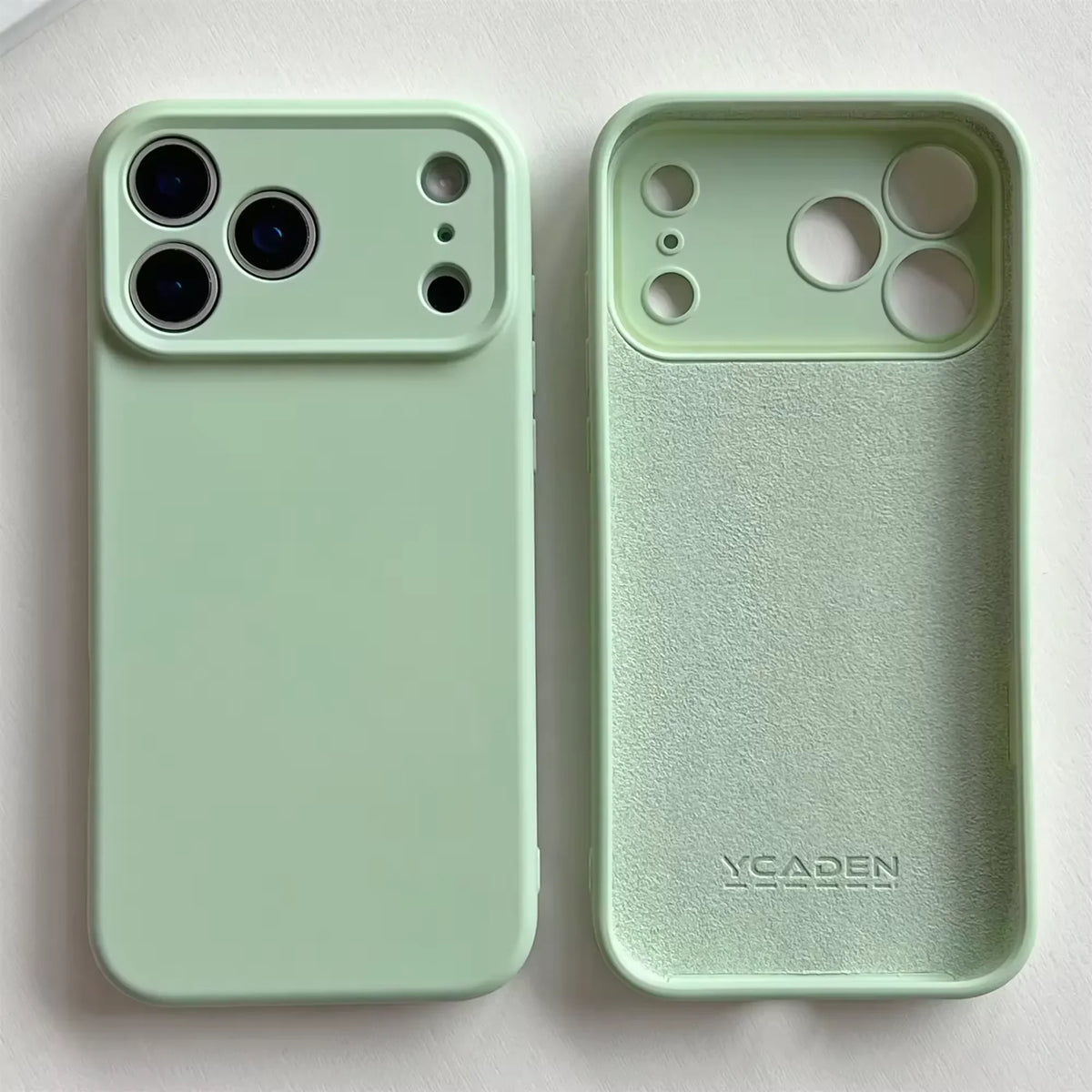 Zacht Siliconen iPhone Hoesje met Verhoogde Rand Camera Bescherming 14 15 16 17 Minimalistische Stijl