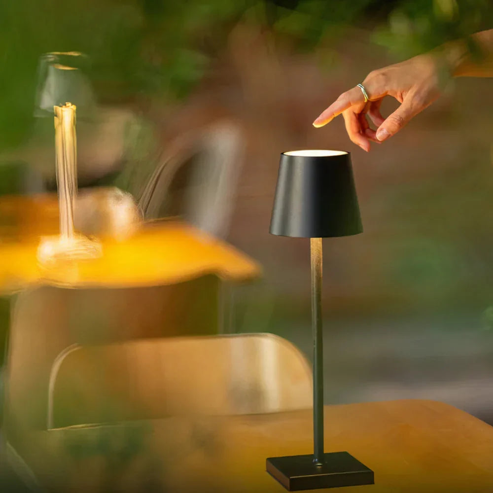 Draadloze Oplaadbare Tafellamp Touch Bediening IP65 Waterdicht Dimbaar Warm Koud Wit Licht Binnen Buiten