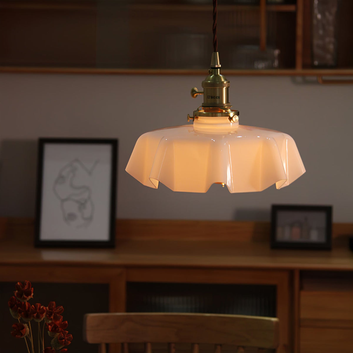 Geplooide Glazen Hanglamp met Messing Armatuur - Vintage Franse Stijl in Wit, Beige, Roze of Blauw - Verstelbare Kabel 150 cm