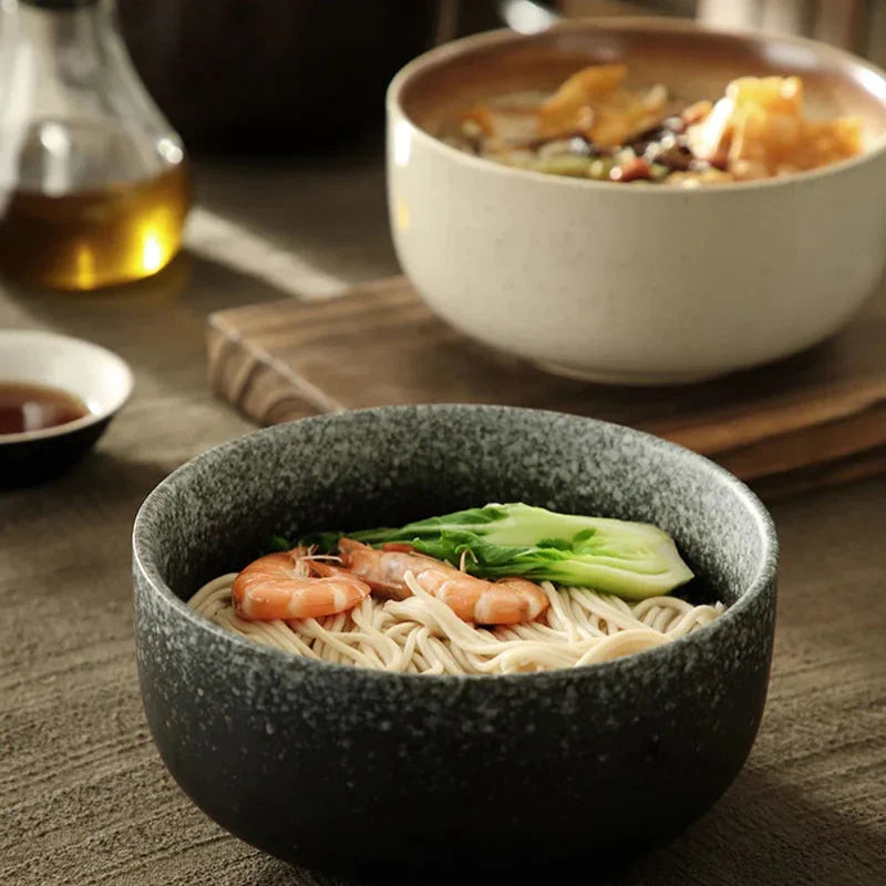 Keramische Kommenset 4-Delig - Moderne Ambachtelijke Schalen voor Soep, Ramen en Salade