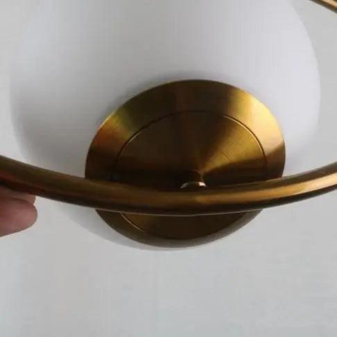 Scandinavische Hanglamp Mia met Gouden Armatuur en Glazen Kap - Moderne Plafondverlichting voor Eetkamer, Slaapkamer en Woonkamer