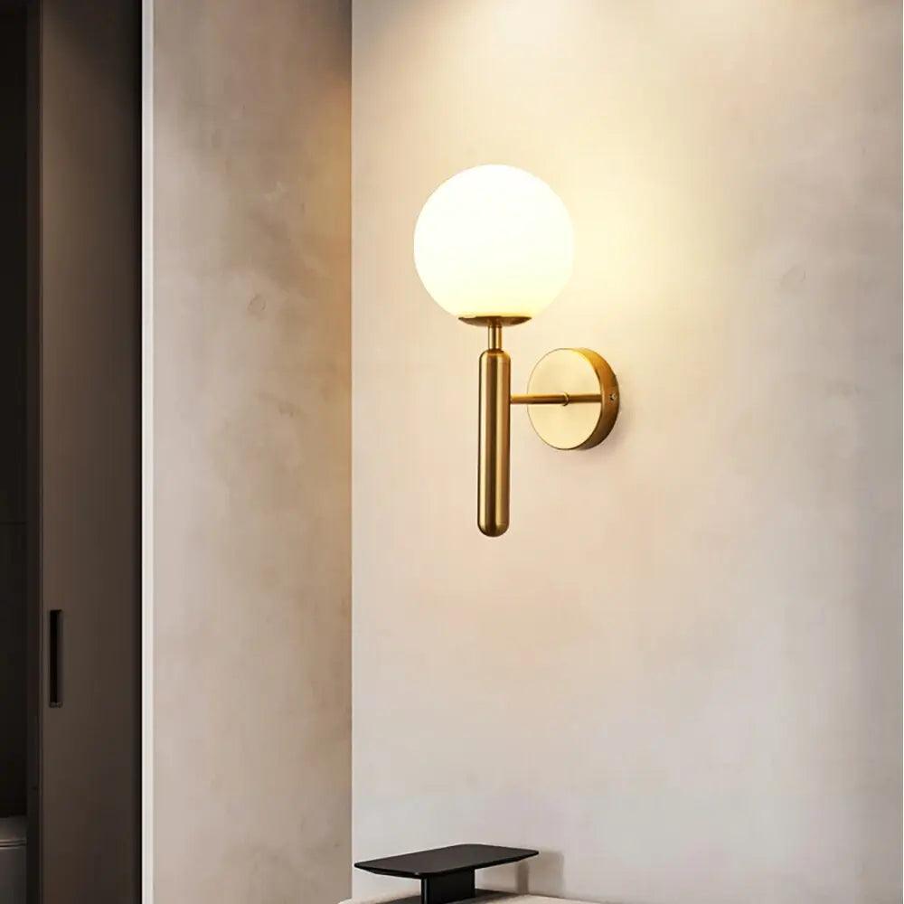 Wandlamp met glazen kap - modern design in goud of zwart met melkglas of ripple-afwerking