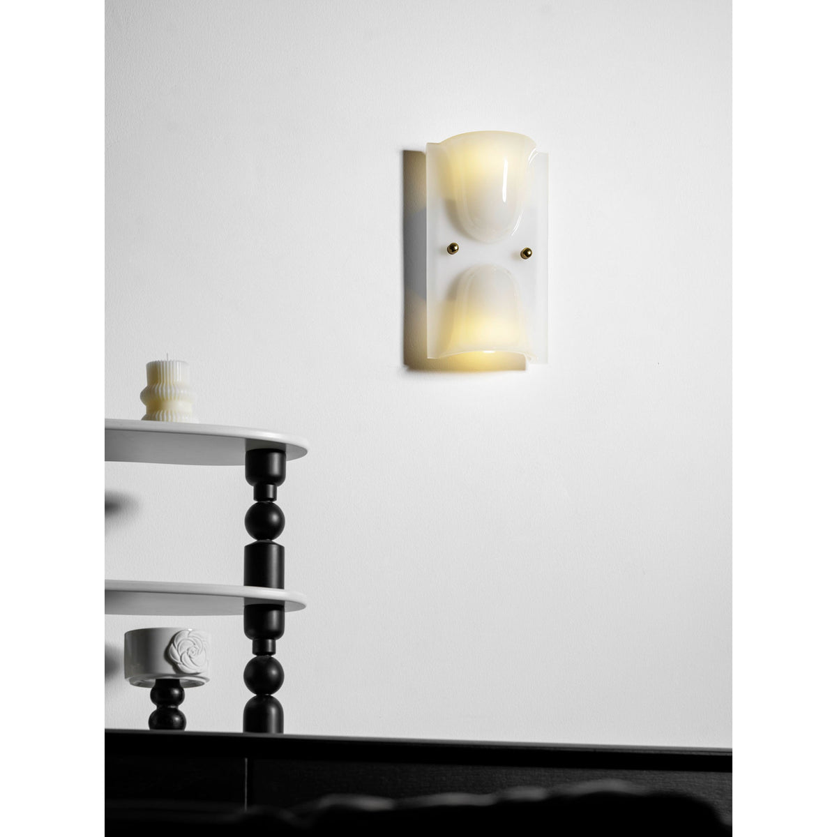 Mollo Wandlamp - Organische Hars & IJzer Wandverlichting
