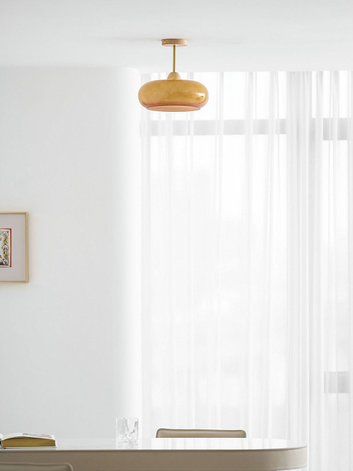 Vintage Bauhaus Plafondlamp met Glazen Schijf - Natuurlijk Houten Frame in Oranje of Wit - Ø28cm Verlichting voor Mid-Century Modern Interieur