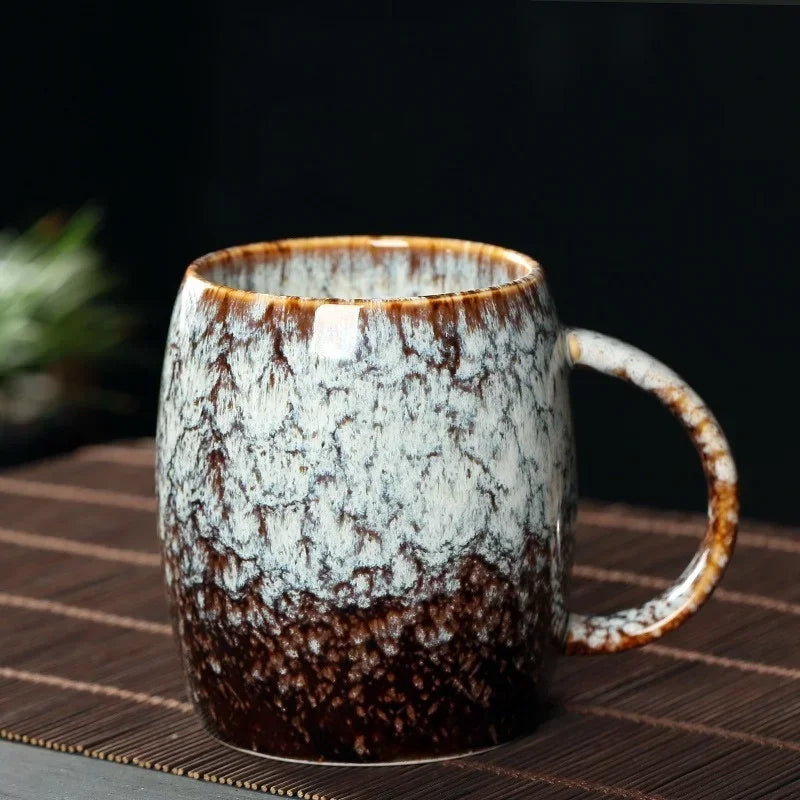Keramische Koffiemok met Artisanale Afwerking - Tijdloze Elegantie voor Dagelijks Gebruik