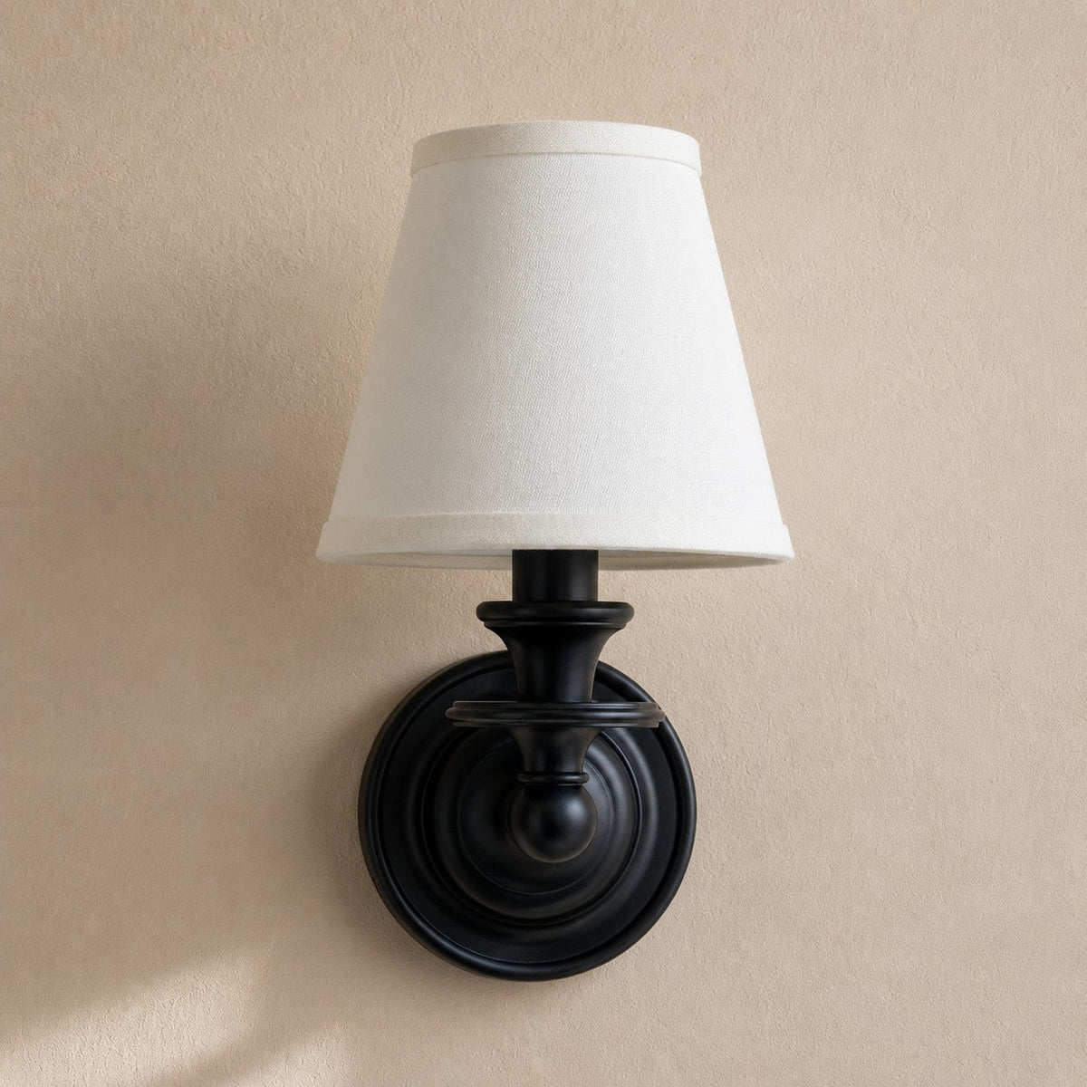 Wandlamp met stoffen kap en zwanenhalsarm - smeedijzeren armatuur met verstelbare leeslamp