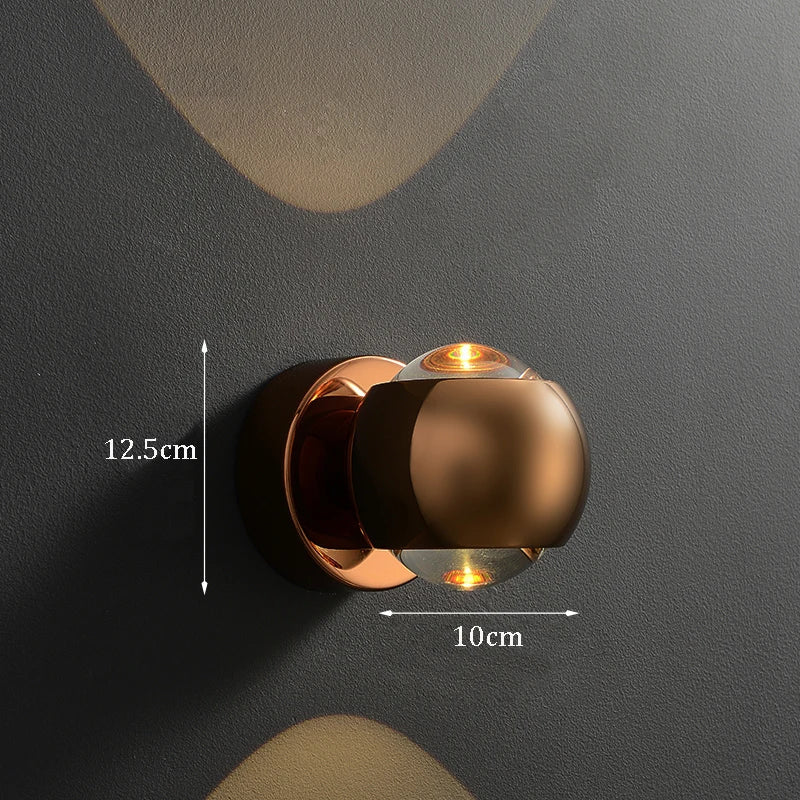 Moderne Wandlamp met LED Verlichting - Messing Afwerking voor Hal & Woonkamer