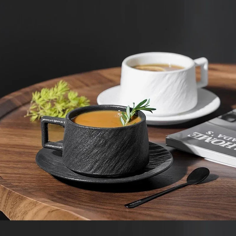 Keramische Koffiemok met Schotel - Scandinavisch Servies voor Koffie en Thee