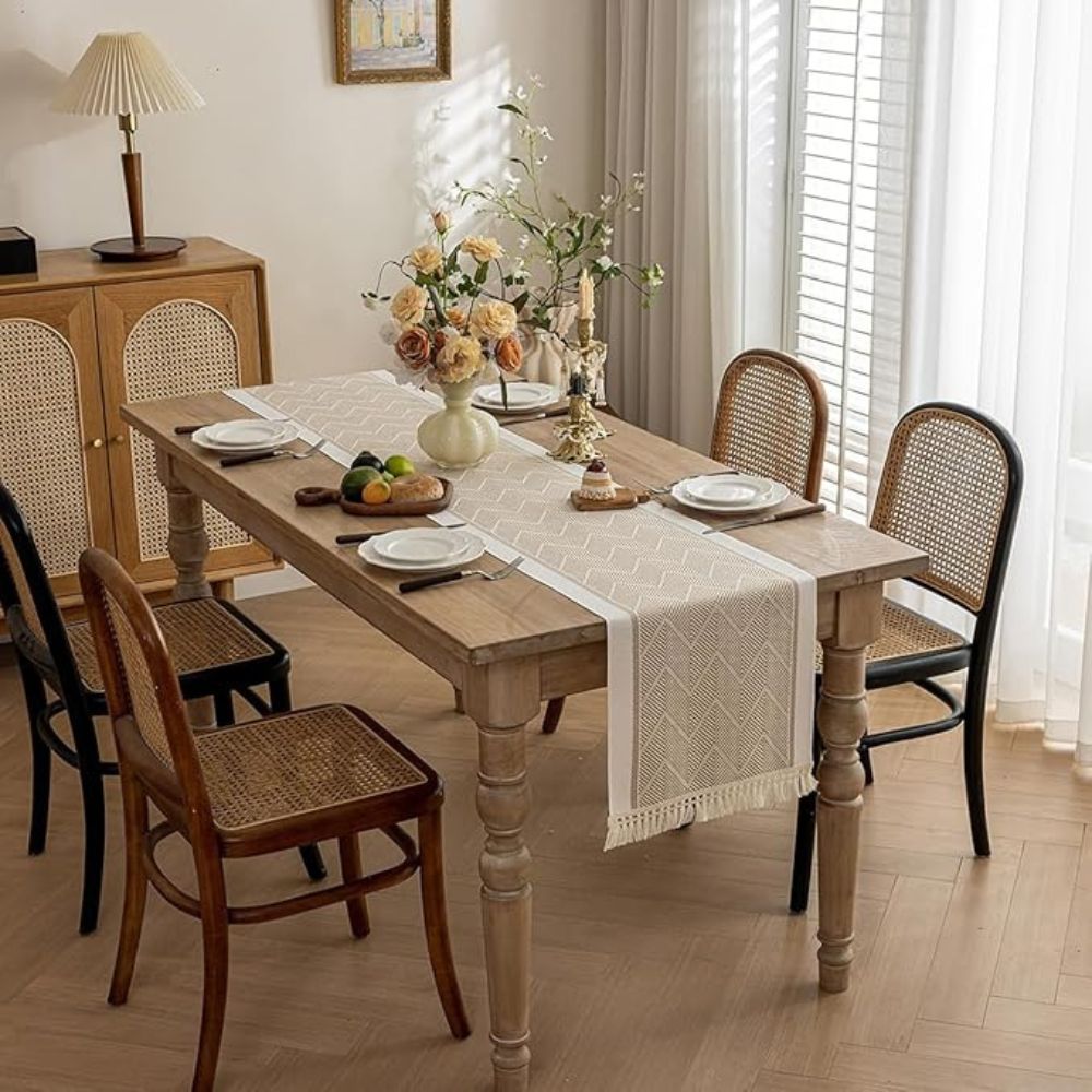 Luxe Geweven Tafelloper met Zigzagpatroon – Scandinavische Tafelloper voor Eettafel & Interieur