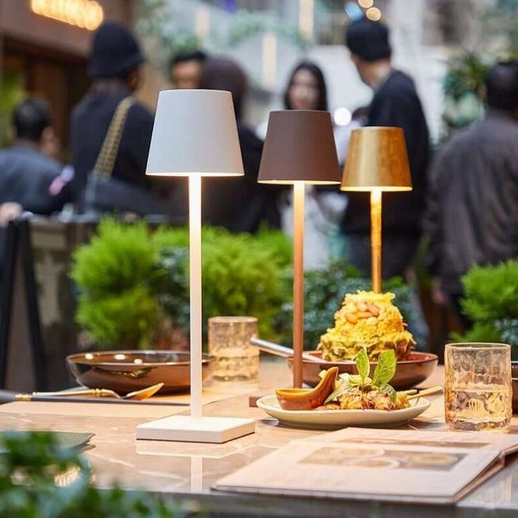 Oplaadbare Tafellamp met Touch-Dimmer IP54 Waterdicht Draadloos LED-Licht Buiten & Binnen 3 Lichtstanden voor Terras Restaurant Balkon