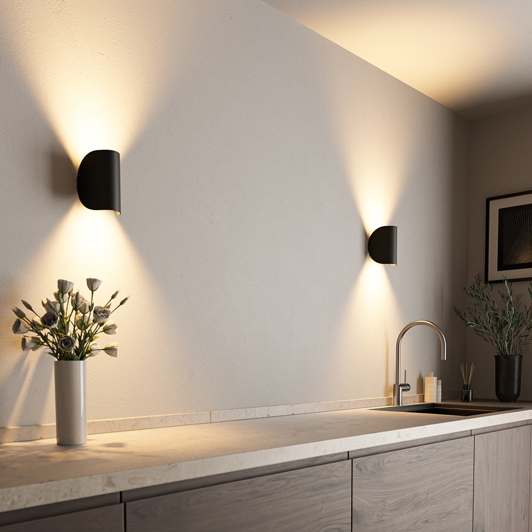 Draaibare LED Wandlamp Metaal 360° Verstelbaar Zwart Wit Binnen Buiten IP65 Waterdicht Scandinavisch Modern
