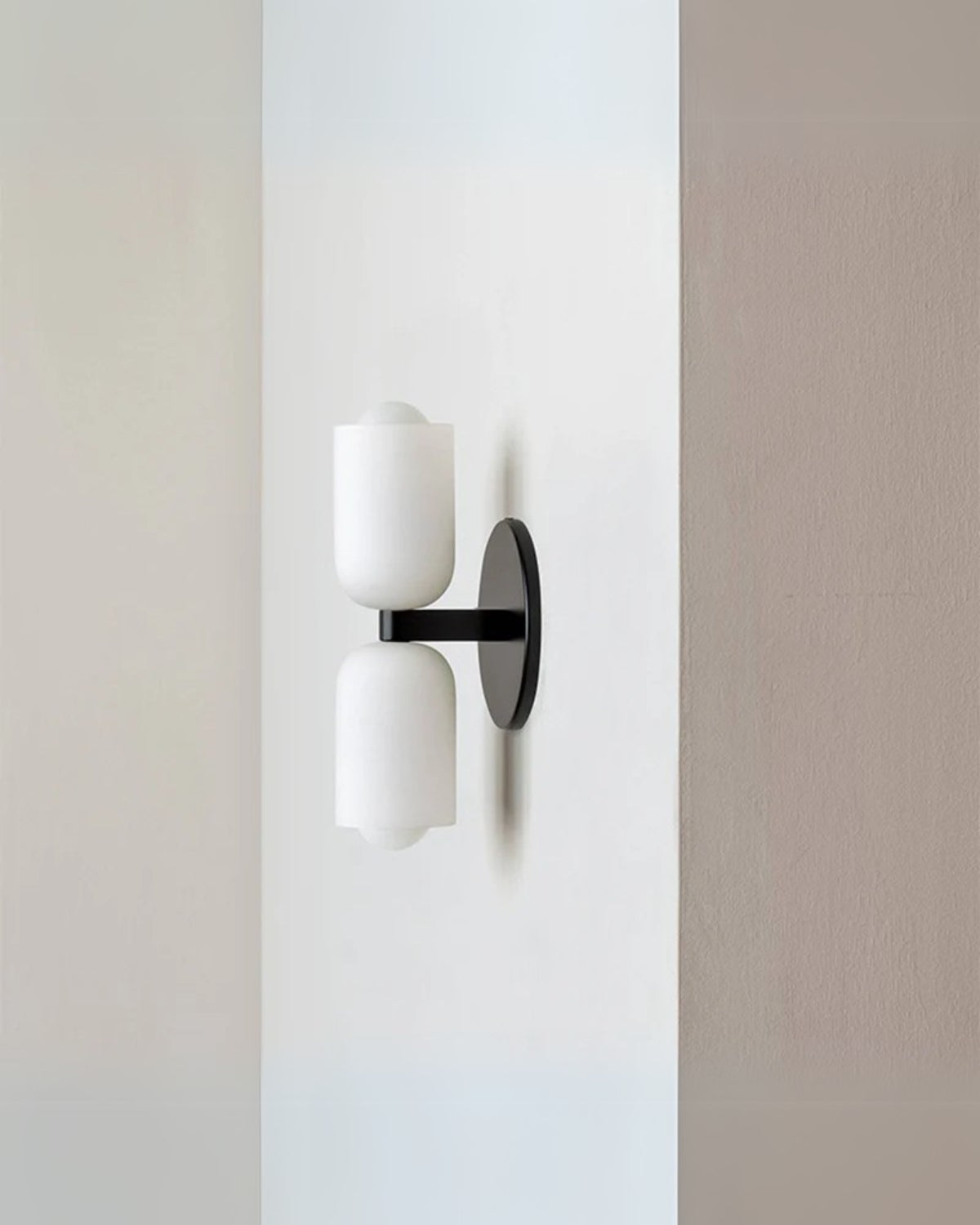 Wandlamp met Dubbele Glazen Kappen voor Slaapkamer en Woonkamer - E27 Wandverlichting