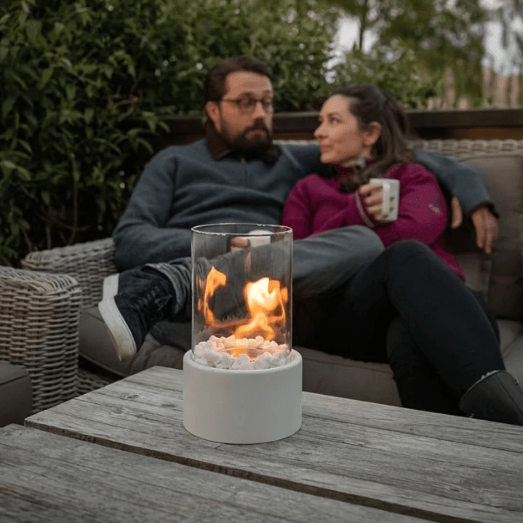 Tafel Vuurkorf Cilinder Glas Marmer Bioethanol Binnen Buiten Terras Eetkamer Hygge Sfeerverlichting Sfeerhaard