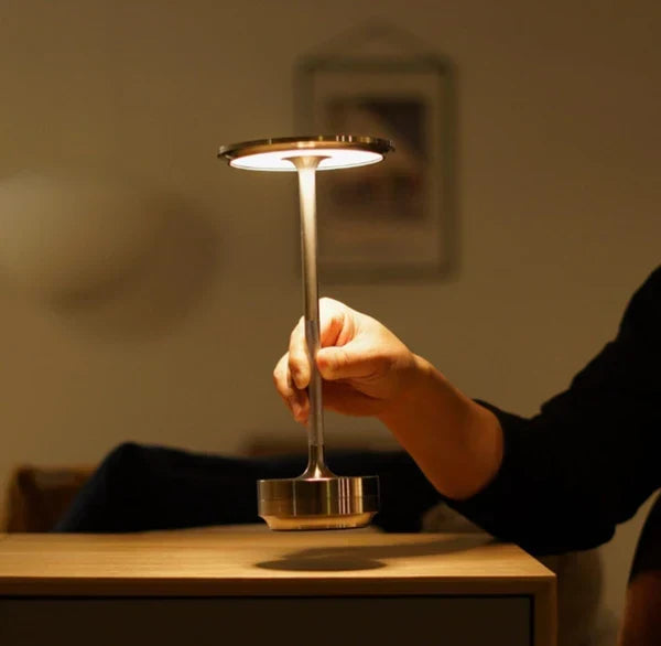 Dimbare Tafellamp Oplaadbaar Waterbestendig Metaal Touch Bediening Draadloos LED Sfeerverlichting Sfeerlamp