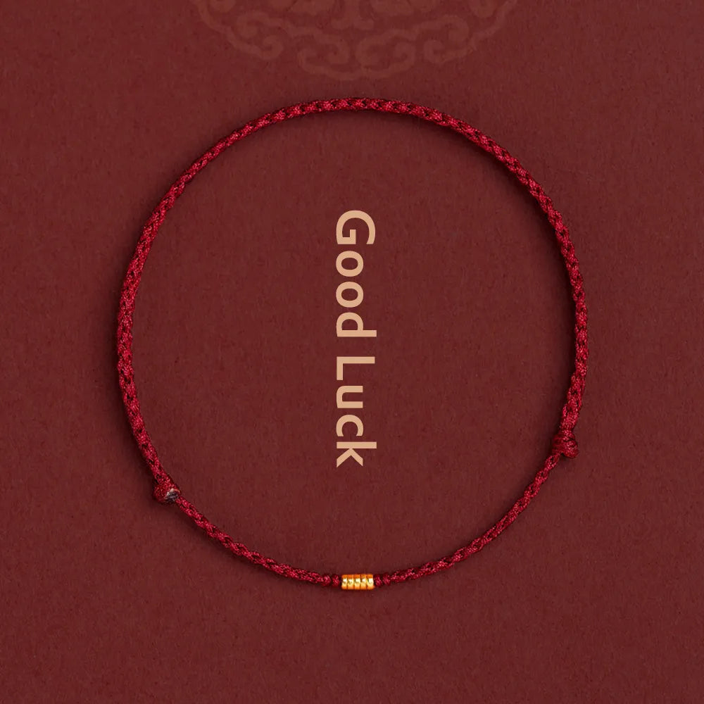 Gevlochten Kralenarmband met Beschermingsbedel - Rood Touw met Gouden Accenten - Verstelbaar Geluksarmbandje