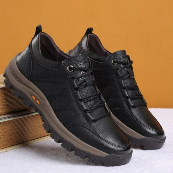 Handgestikte Herenschoenen met Voetboogondersteuning en Antislip Zool voor Optimaal Loopcomfort en Dagelijks Gebruik