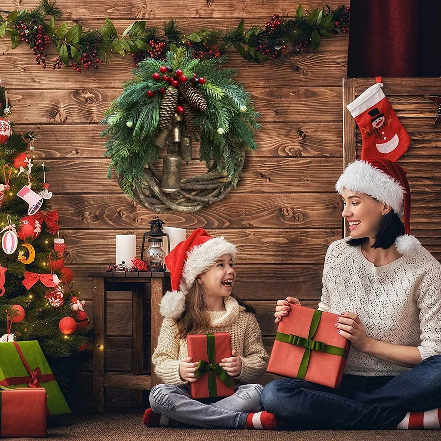 Rustieke Kerstkrans met Dennenappels en Gouden Bellen voor Deur en Wand Decoratie Feestelijke Kerstsfeer
