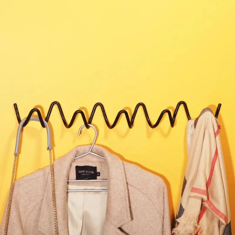 Design wandkapstok van metaal - Minimalistisch en Scandinavisch design