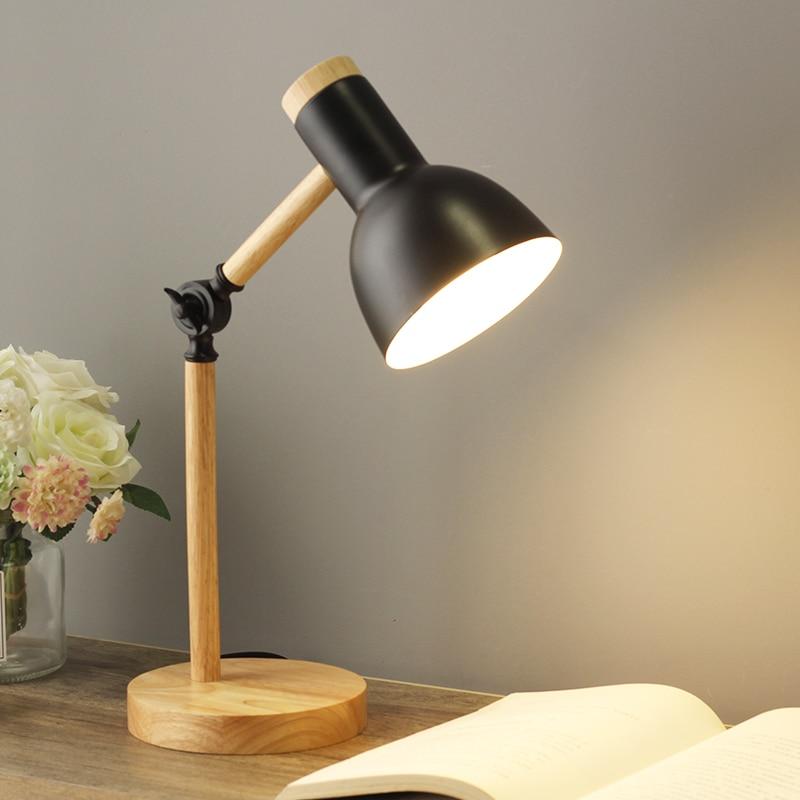 Scandinavische Bureau En Tafellamp Met Houten Voet En Verstelbare Metalen Kap Voor Werkplek En Nachtkastje