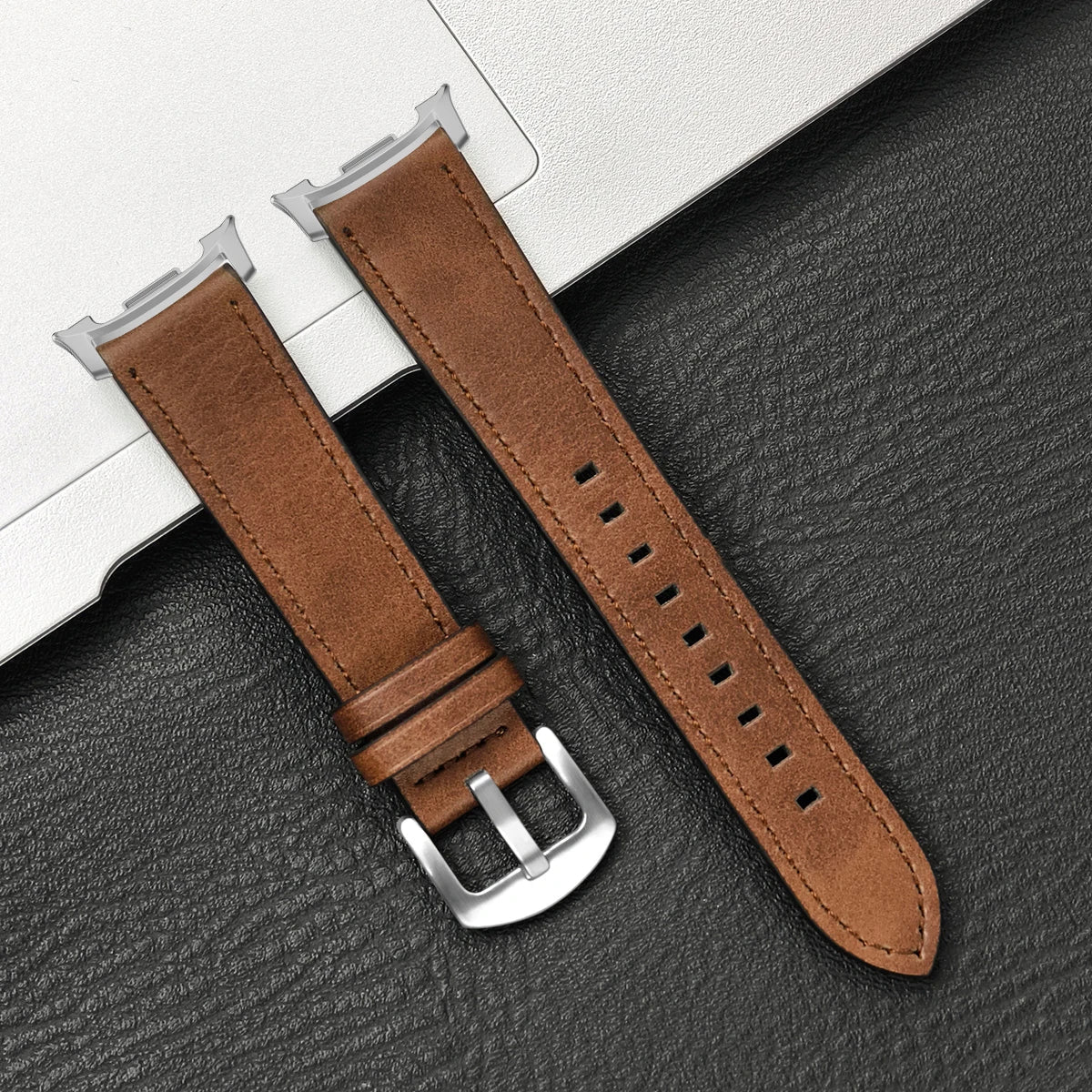 Leren Smartwatch Bandje Bruin met Metalen Gesp Verstelbaar Ademend Polsbandje voor Dagelijks Gebruik