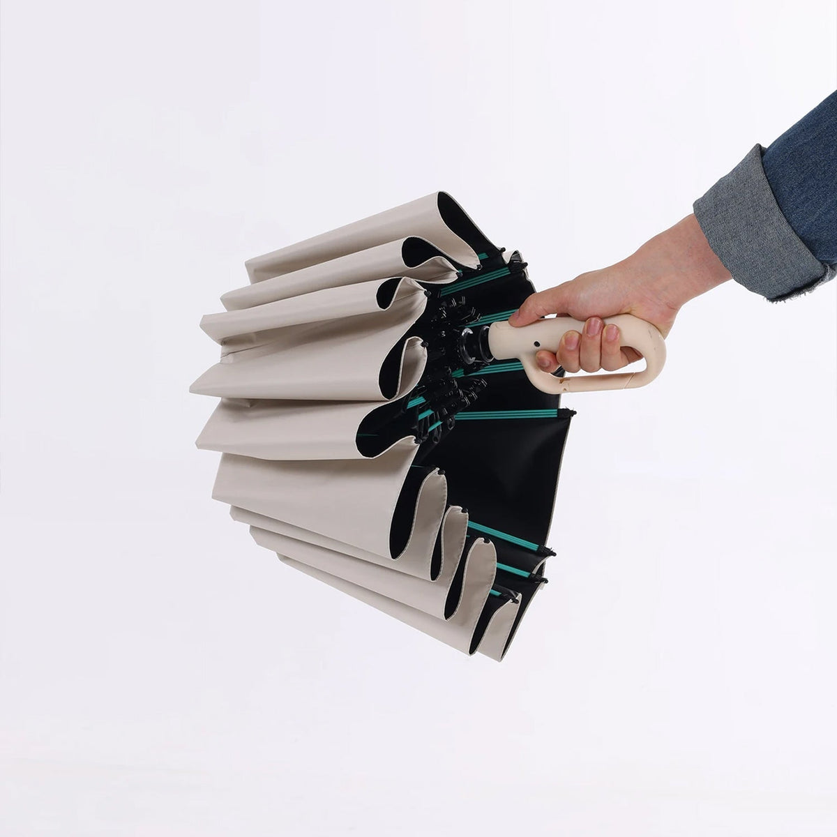 Automatische Stormparaplu 120cm Windbestendig met Verstevigd Frame voor Regen en Wind Beige Zwart Navy Grijs